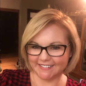 Meet your Posher, Kerri